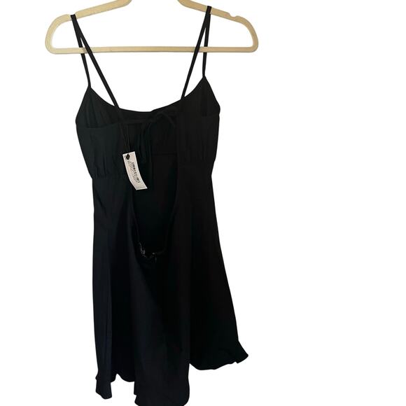 Nasty Gal dress women’s size 6 Black A Line Open Back Mini Slip - Picture 3 of 9
